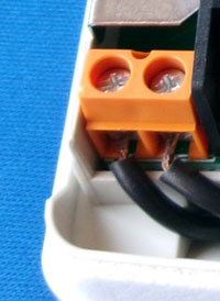 �x��@�ɓ������ꂽ�[�q��